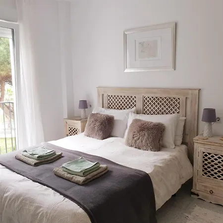 Tres Piedras Кониль-де-ла-Фронтера