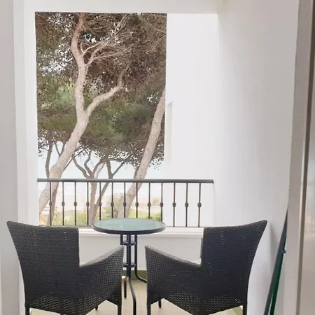 Tres Piedras * Кониль-де-ла-Фронтера