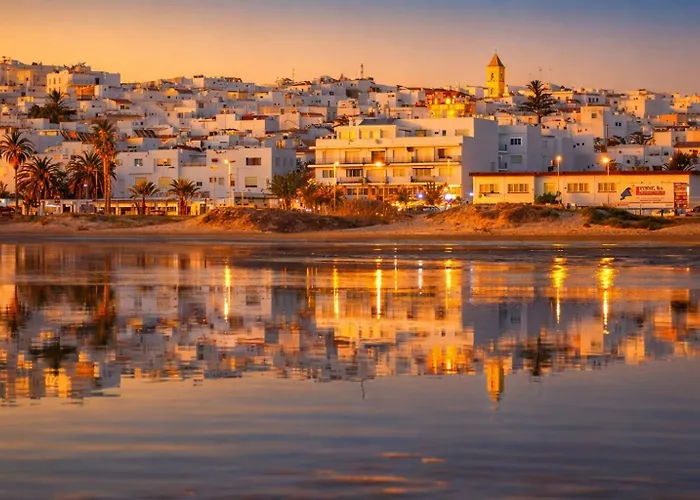 Apartmento Tres Piedras Ooo Solo Familias Y Parejas * 科尼尔-德拉弗龙特拉